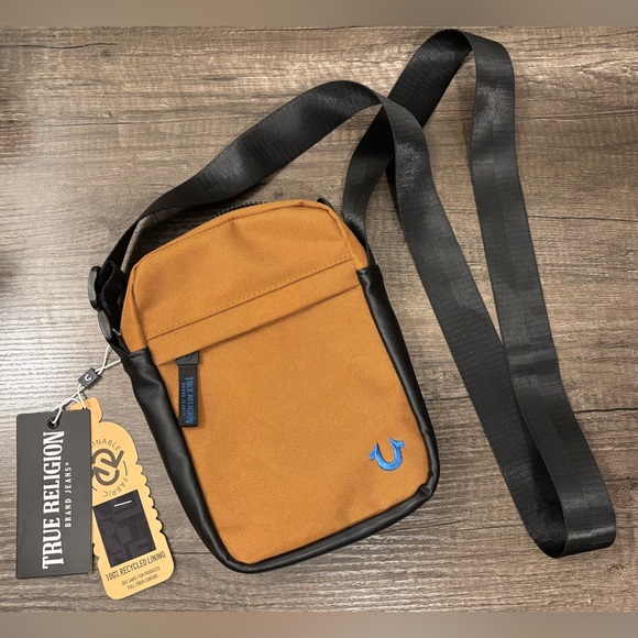 NWT- TRUE RELIGION Side Bag, LIGHT BROWN / BLK - Picture 1 of 4